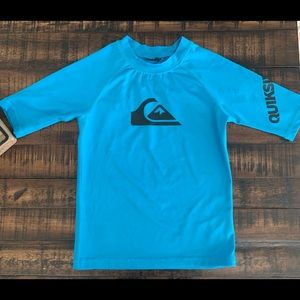 Boys 4t Quiksilver rash guard